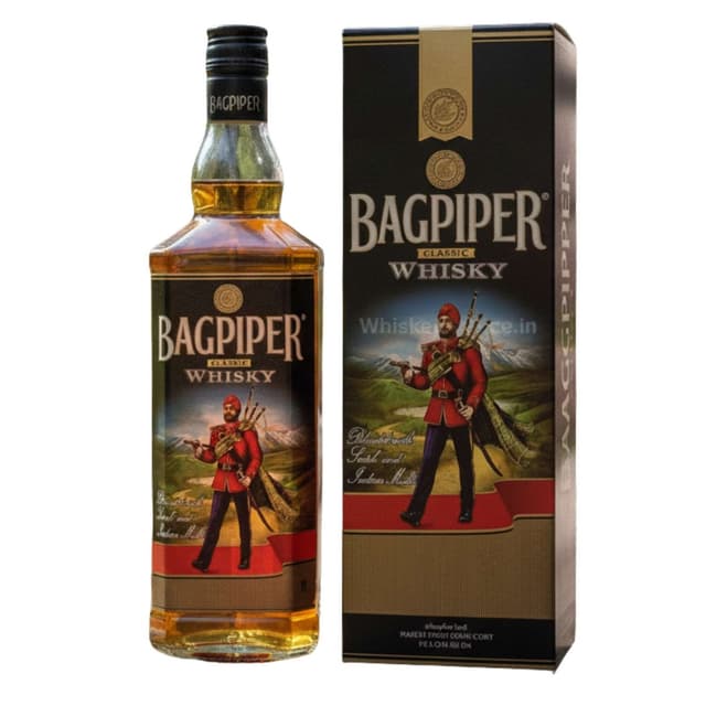 Bagpiper Deluxe Blended Whisky
